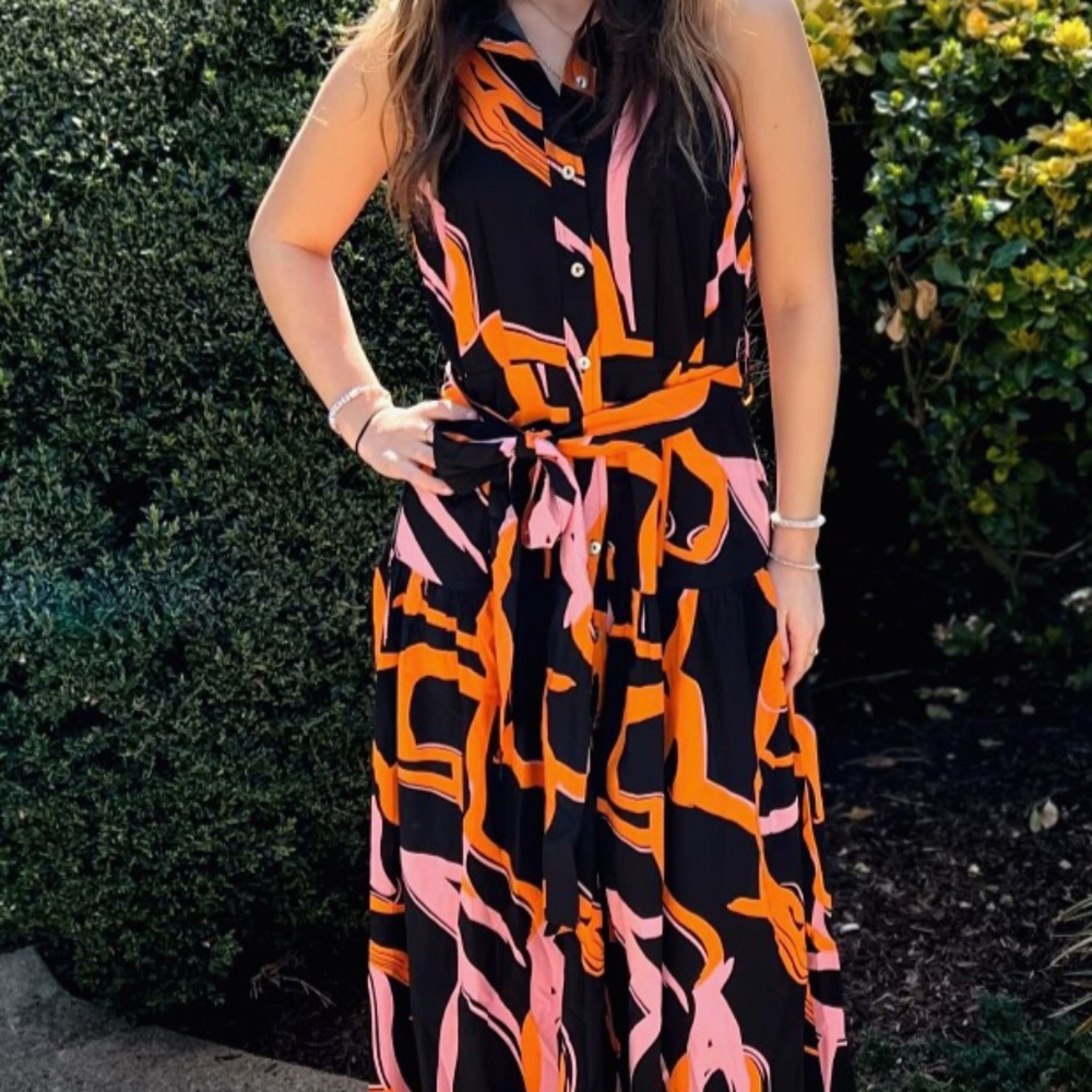 Sleeveless Collared Midi Dress